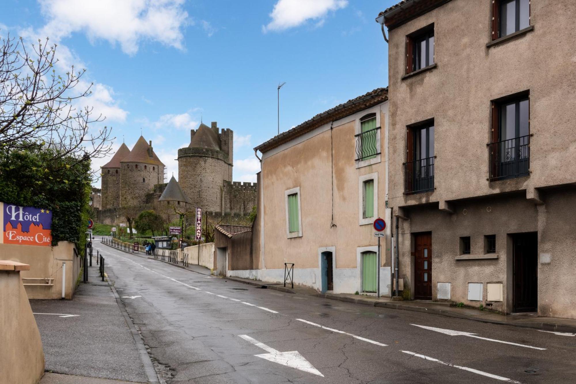 Le Logis De Joseph Au Pied De La Cite Medievale Каркасон Екстериор снимка